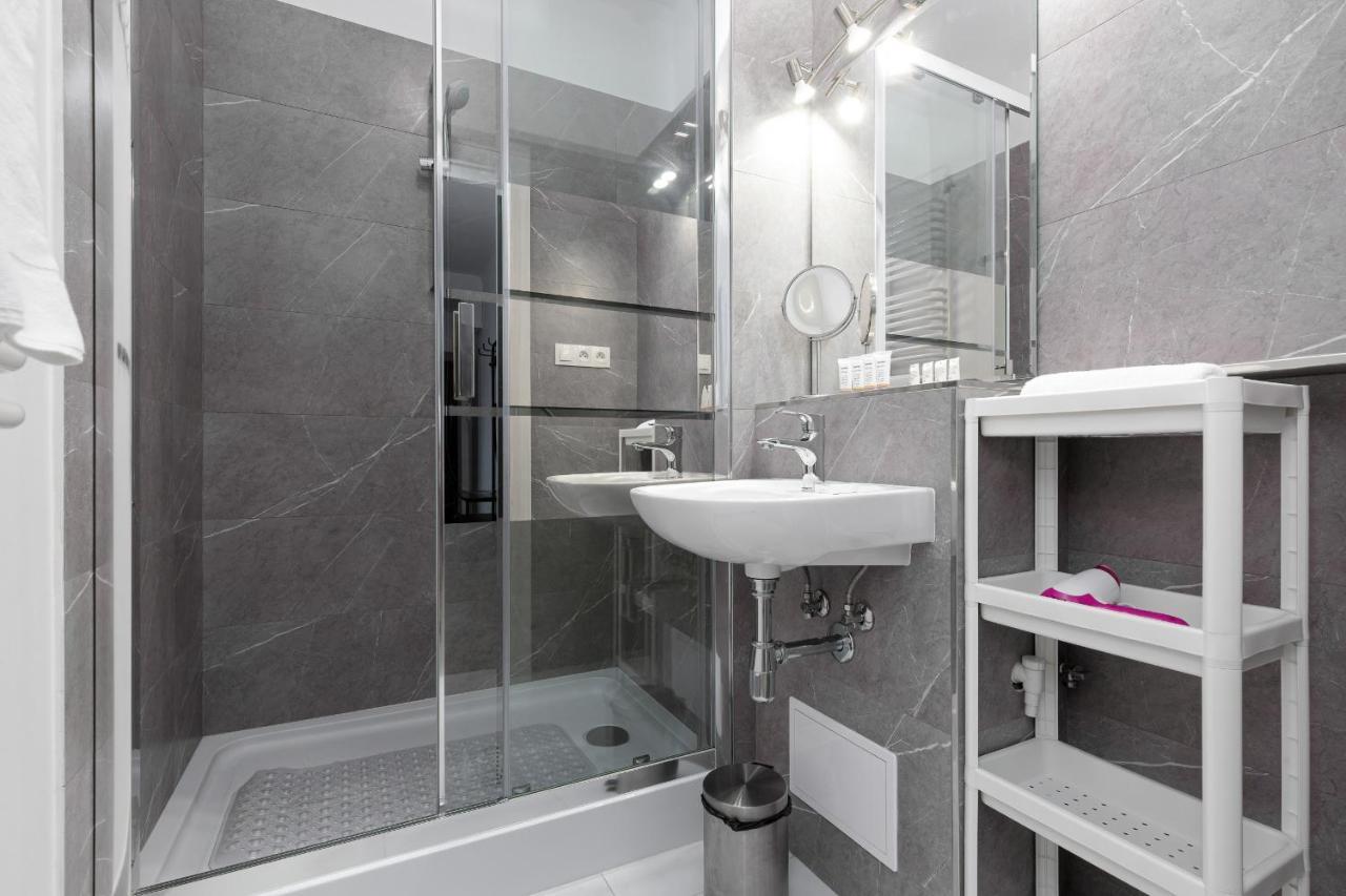 Kamienica Stanislawa Augusta Warszawa By Noclegi Renters エクステリア 写真